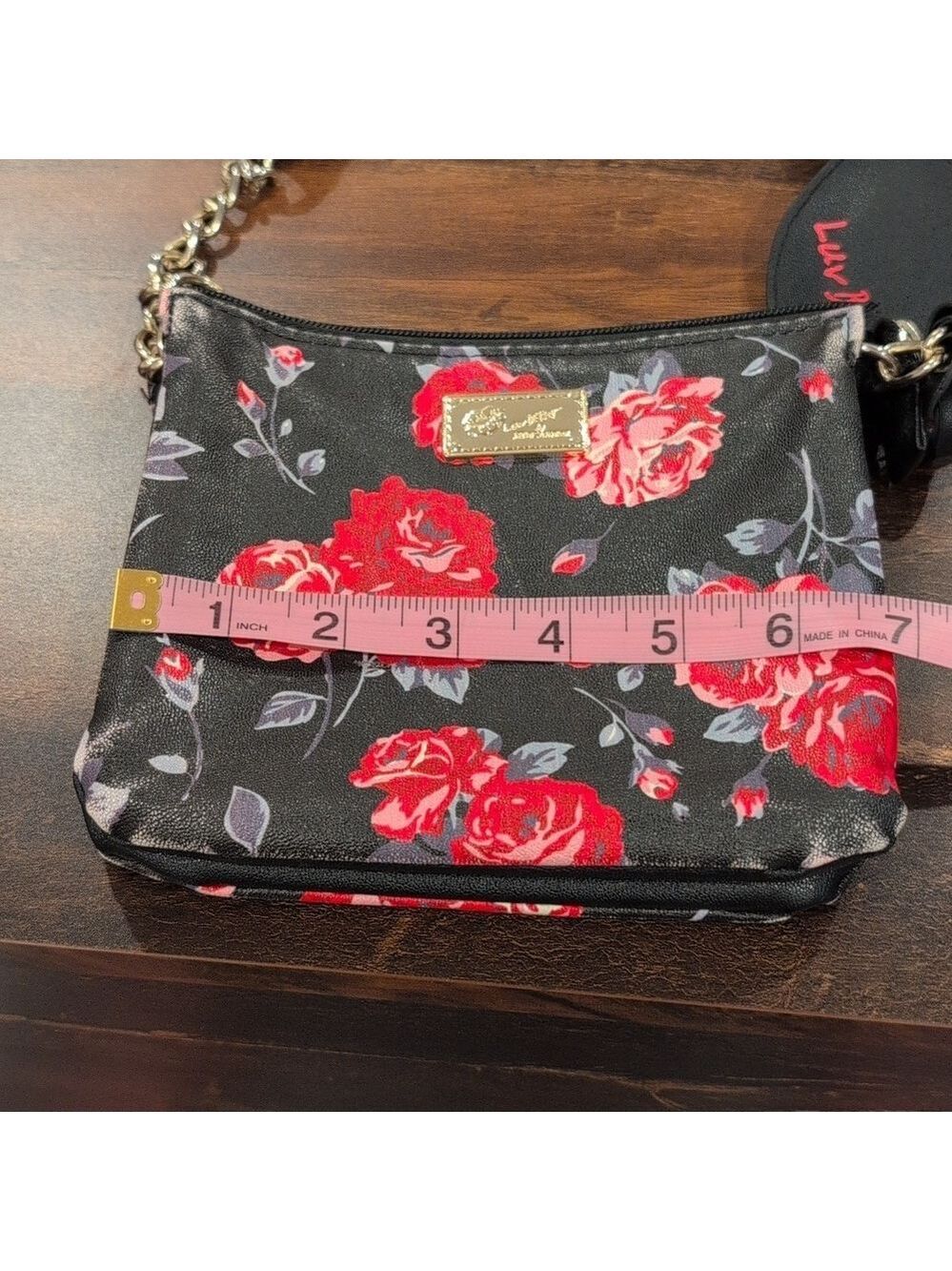 Luv Betsy By Betsy Johnson Crossbody Bag,Purse, Small 7"By 6.5" ,21" Handle Drop - Picture 6 of 9